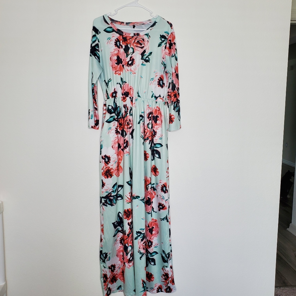Long Sleeved Floral Maxi Dress